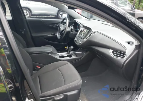 2018 Chevrolet Malibu Lt z USA, uszkodzony, nr VIN 1G1ZD5ST5JF220015